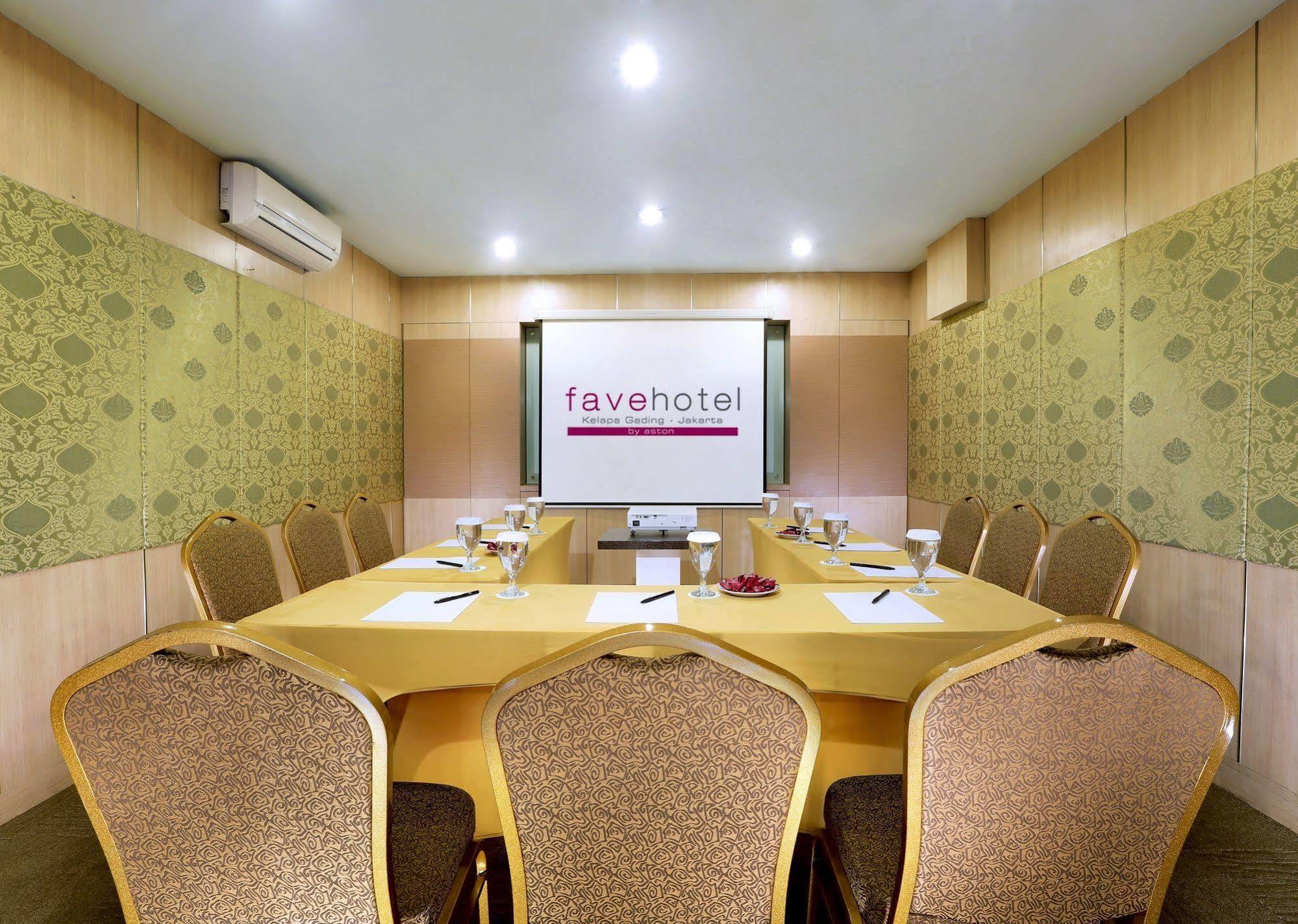 Favehotel Kelapa Gading Jakarta Kültér fotó